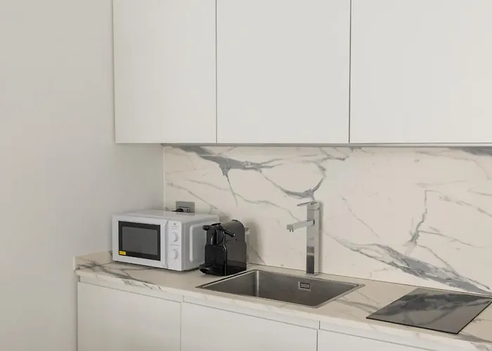 Moderno A Due Passi Dal Duomo - Mirable Pm Apartamento